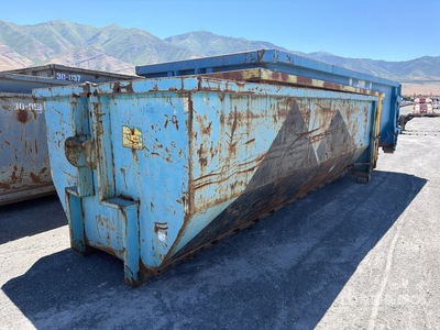 Quantity of (3) 20 ft 0 in 30 cyd Contenedor de rodillo