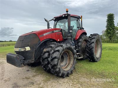 2014 Case IH Magnum 340 4WD Tractor