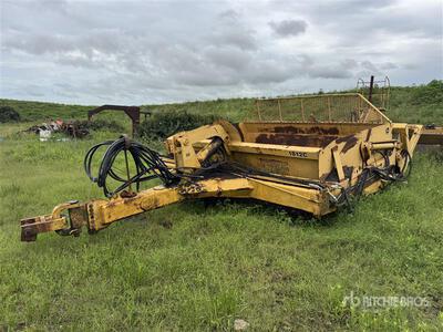 John Deere 1812C Mototrailla remolcable
