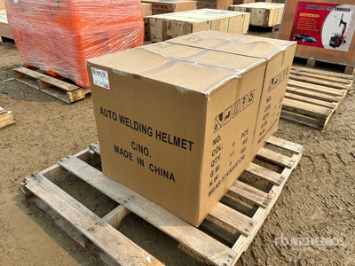 2026 GLWH16 Auto Darkening Welding Helmet (Unused)
