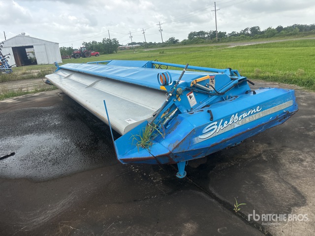 Shelbourne RSD28 28 ft Stripper Combine Header