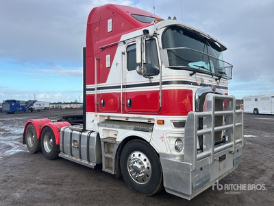 2012 Kenworth K200 Aerodyne 6x4 Ciągnik siodłowy T/A z kabiną sypialną