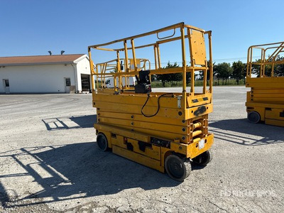 2007 Haulotte Compact 10N Electric Scissor Lift (Inoperable)