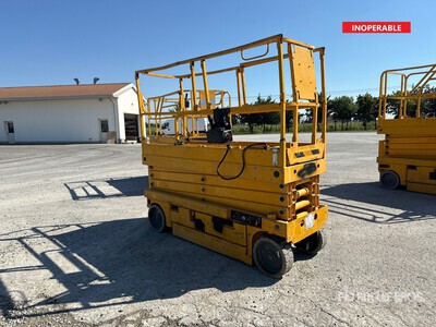 2008 Haulotte Compact 10N Electric Hebebühne (Inoperable)