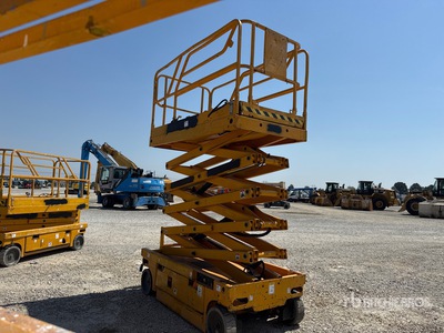 2007 Haulotte Compact12 Electric Scissor Lift