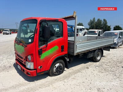 2019 Isuzu Pritsche-Lkw (Inoperable)