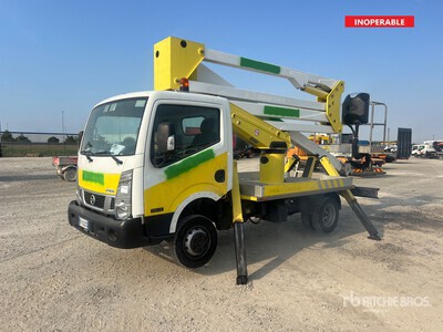 2017 Socage DA320 20 m on Nissan Cabstar 35.13 Camión con Cesta Elevadora (Inoperable)