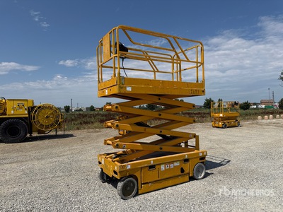 2006 Haulotte Compact 10 Electric Elevador de tijera