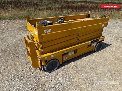 2006 Haulotte Compact 10N Electric シザーリフト (Inoperable)