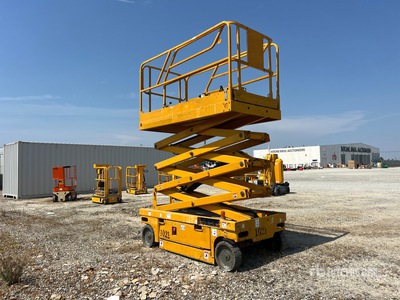 2006 Haulotte Compact 10 Electric Scissor Lift