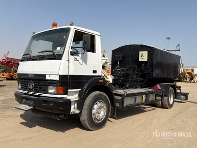 2015 TATA 4x2 Asphalt Distributor Truck