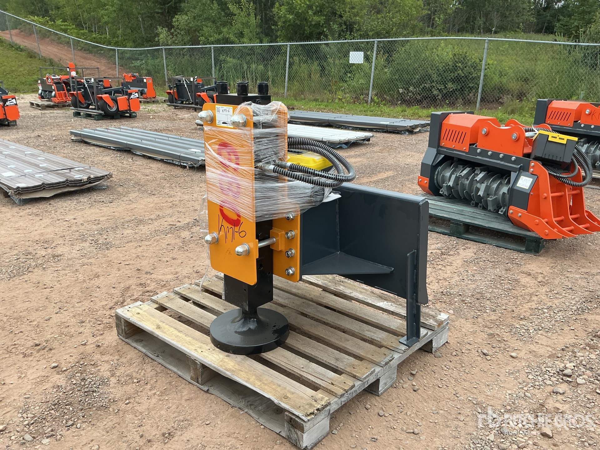 2026 Handy HPD680 Skid Steer Post Driver (Unused)