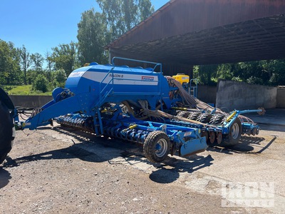 2016 Farmet Falcon 8PS 8000 mm Seed Drill