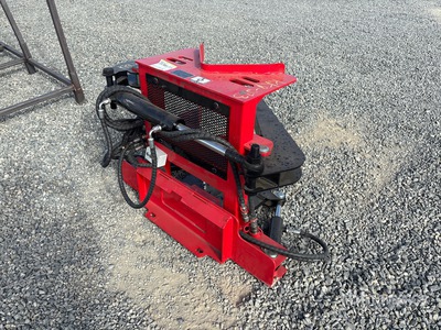 2026 GIYI GY-MTS43 29 in Skid Steer Tree Shear (Unused)