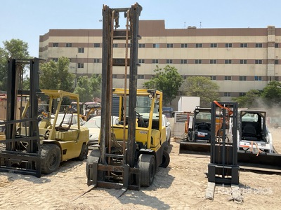 2012 Hyster H5.5FT 5.5 ton Forklift (Inoperable)