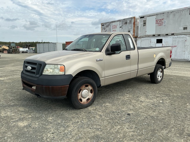 2007 Ford F-150 XL 4x4 Pickup
