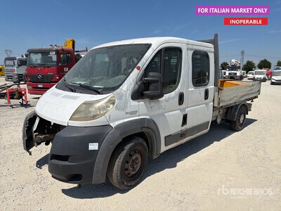Fiat Ducato Crew Cab Flatbed Truck (Inoperable)