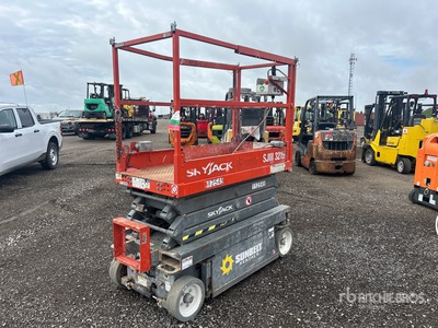 2017 Skyjack SJIII3219 Electric Scissor Lift
