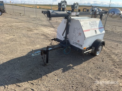 2013 Magnum MLT4060K 6 kW を見 Light Tower