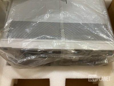 (6) Agilent E4443A Spectrum Analyzers