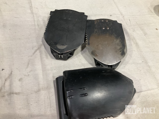 (190) Entrenching Tools