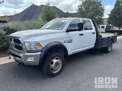 2014 Ram 4500 4x4 Crew Cab Camión Caja Abierta (Inoperable)