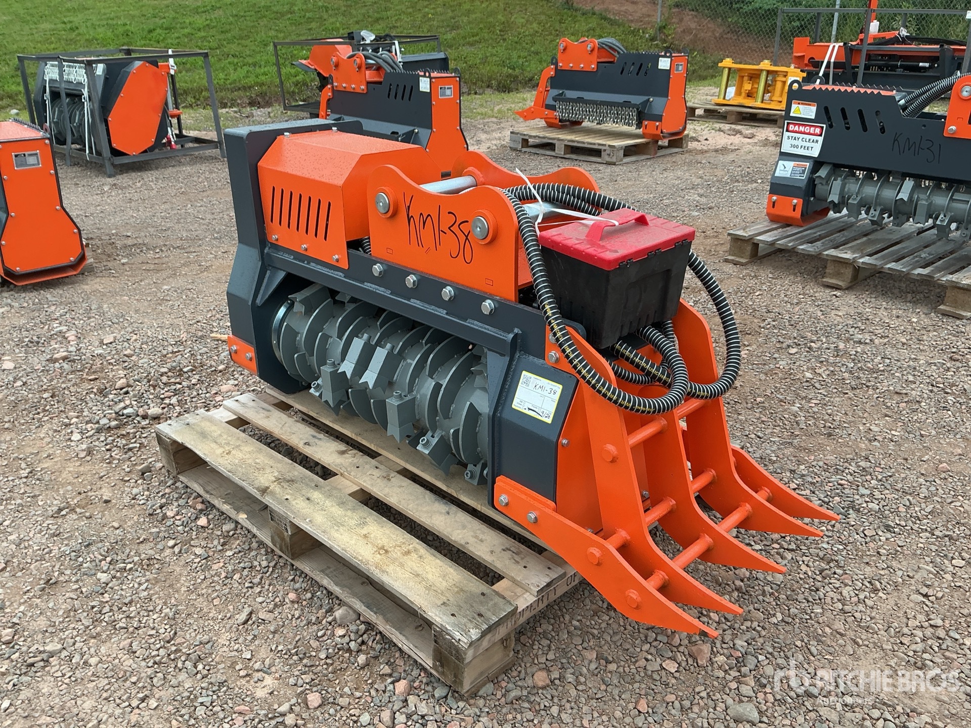 2026 Hard Farm HFEDM36S 36 in Excavator Mulcher - Fits Cat 306/307 (Unused)