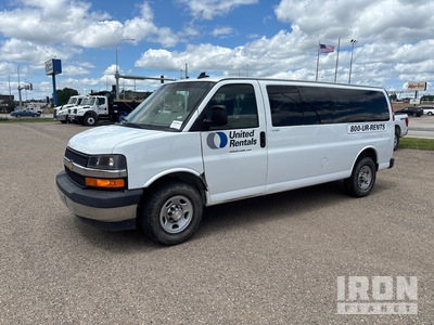 2017 Chevrolet 3500 Express 15 Personentransport-Kombi