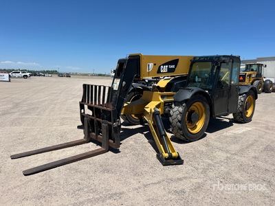 2015 Cat TL943C Verreiker