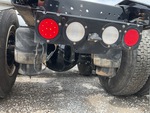 4 Underbody - Truck with Suspension Air Bags