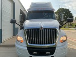 General Appearance with Exterior Lights