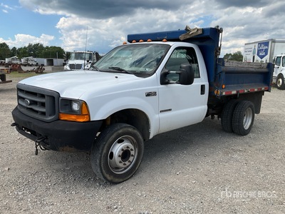 2001 Ford F-450 4x2 Dump Truck