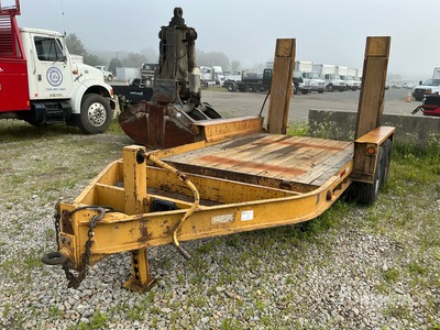 Viking 15 ft T/A مقطورة معدات