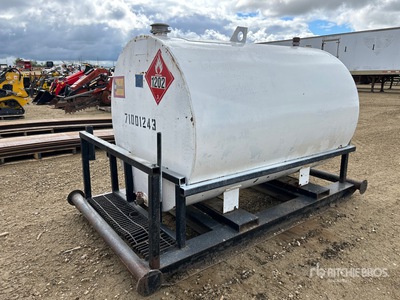 2002 Clemmer Technologies INC 2200 L Skid Mounted Steel Fuel Tank