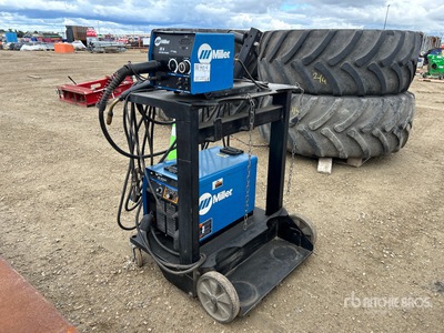 2002 Miller XMT 456 CC/CV Multi-Process Electric Welder