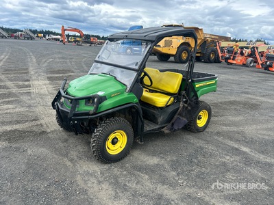 2016 John Deere XUV590I 4x4 Pojazd użytkowy