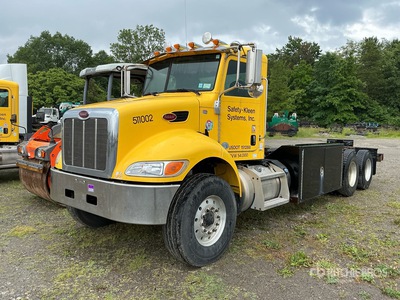 2012 Peterbilt 348 6x4 Autocarro cabina e telaio (Inoperable)