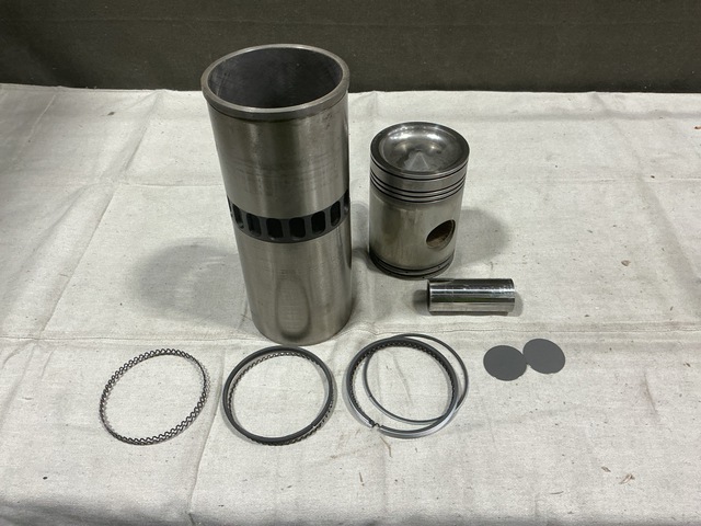(17) Detroit Diesel 05149263 Diesel Engine Cylinder Head Parts Kits (17) Detroit Diesel 05149263 Diesel Engine Cylinder Head Parts Kits