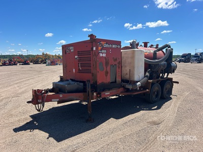 2017 Ditch Witch T/A وحدة الحفر بالشفط
