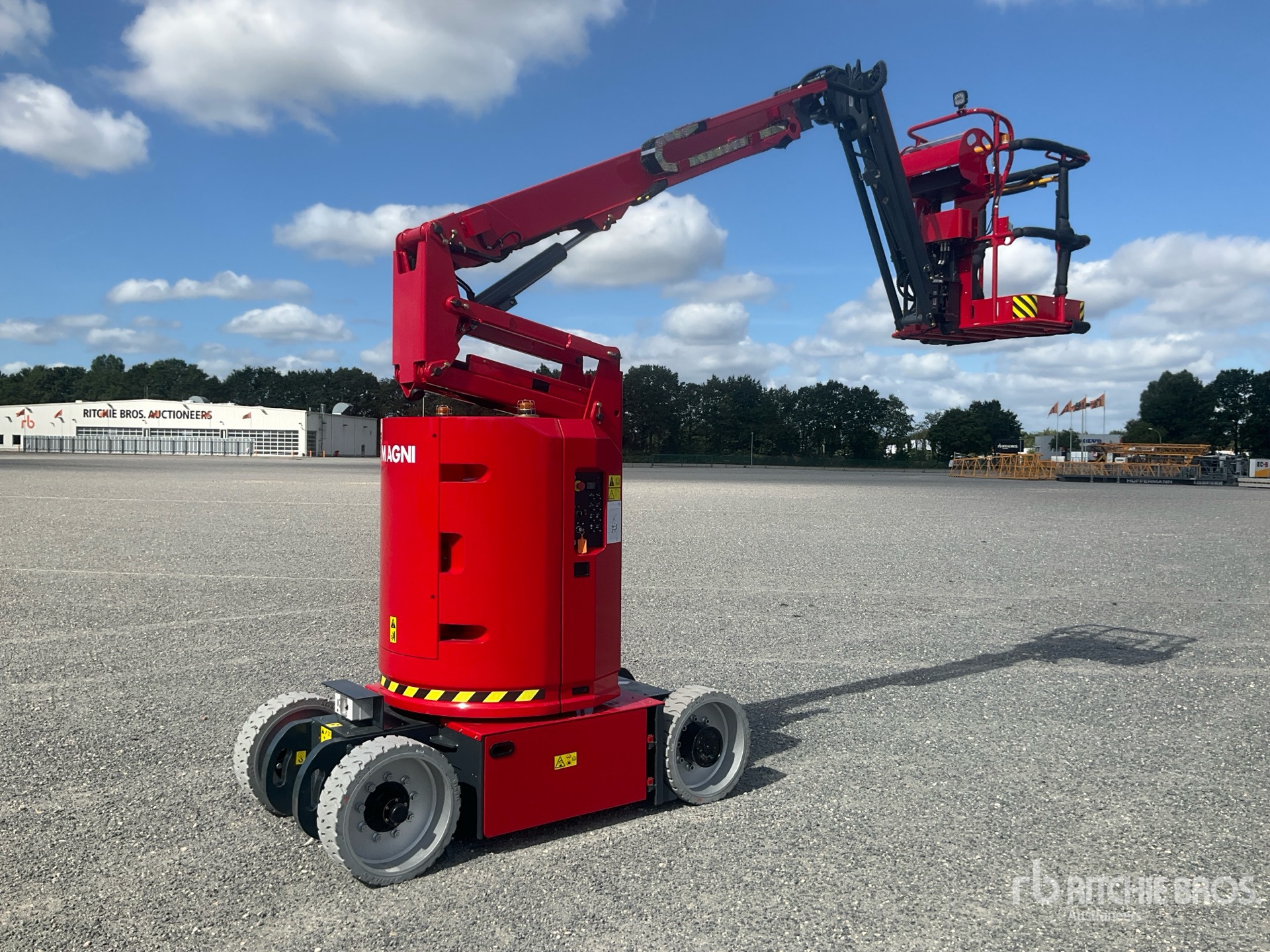 2024 Magni EAB11AC 2WD Electric Articulating Boom Lift (Unused)