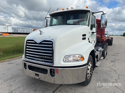 2011 Mack CXU613 トラックトラクター(T/A)
