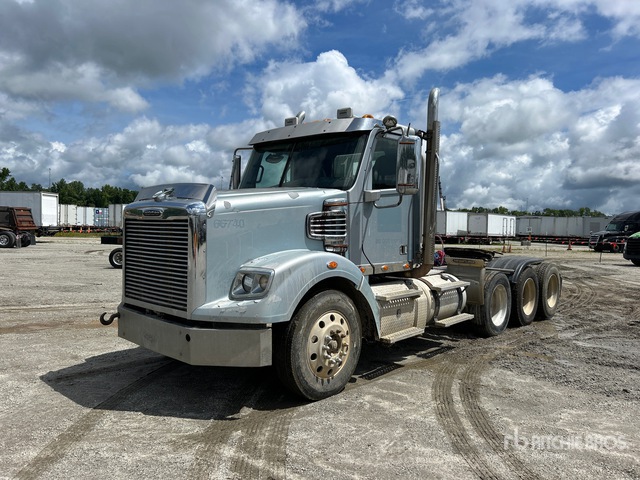 2012 Freightliner Coranado 8x4 Tri/A Day Cab Truck Tractor