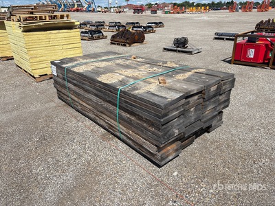 Quantity of (64) 2 ft x 12 ft x 8 ft SYP Tablas de madera