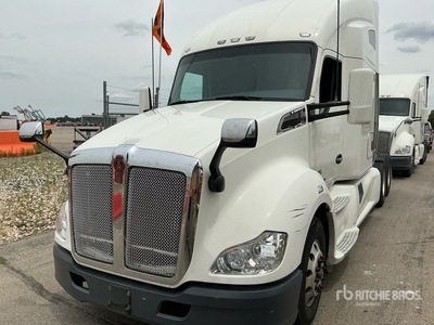 2018 Kenworth T680 3- Achs Sattelzugmaschine mit Schlafkabine
