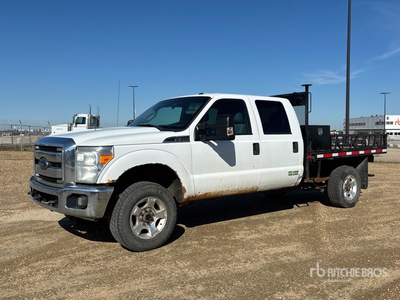 2015 Ford F-350 XLT 4x4 Crew Cab Flatbed Truck