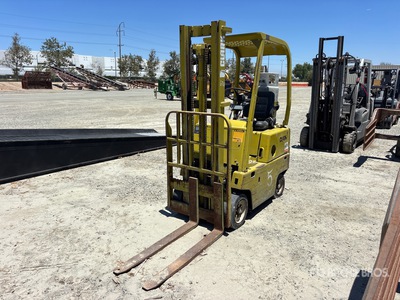 1974 Clark C500 2500 lb Cushion Tire 2500 lb Forklift