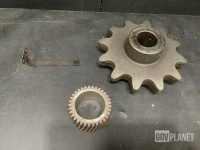 (3) Gear Sets, (7) Angle Brackets, (8) Wheels & Assorted Items