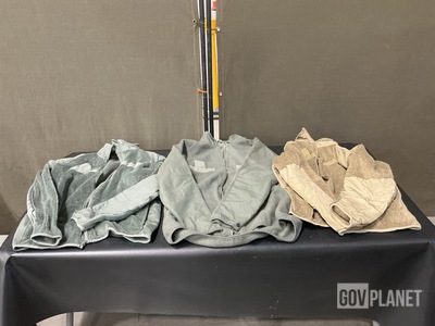 (62) Cold Weather Jackets & (4) Extreme Cold Weather Parka Liners