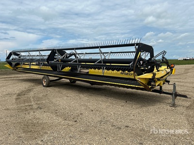 2000 Honey Bee SP39 36 ft Flex Draper Combine Header
