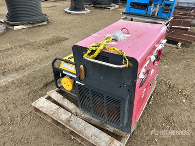 Quantity of (2) Firman P03634 Tahoe TPI7000LXH Generator Set